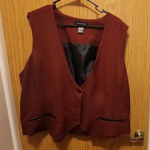 Black and red Ashley Stewart vest